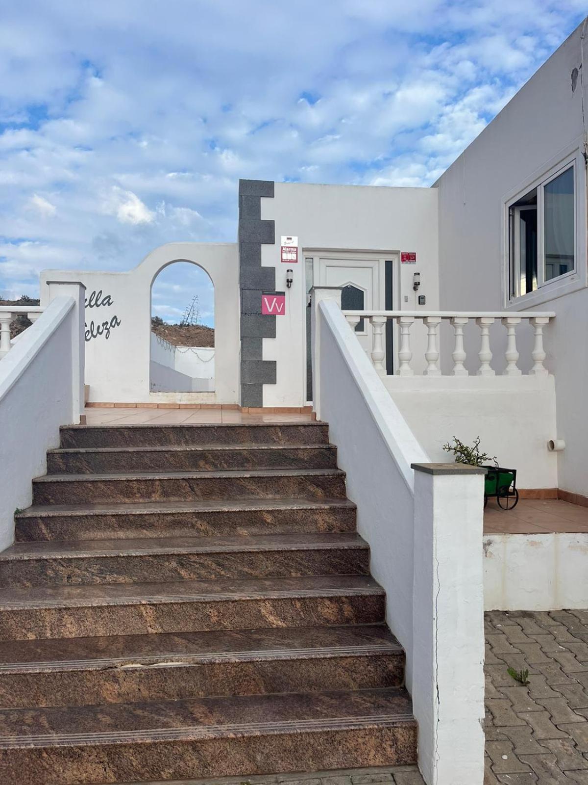 Villa Feliza Güime Εξωτερικό φωτογραφία